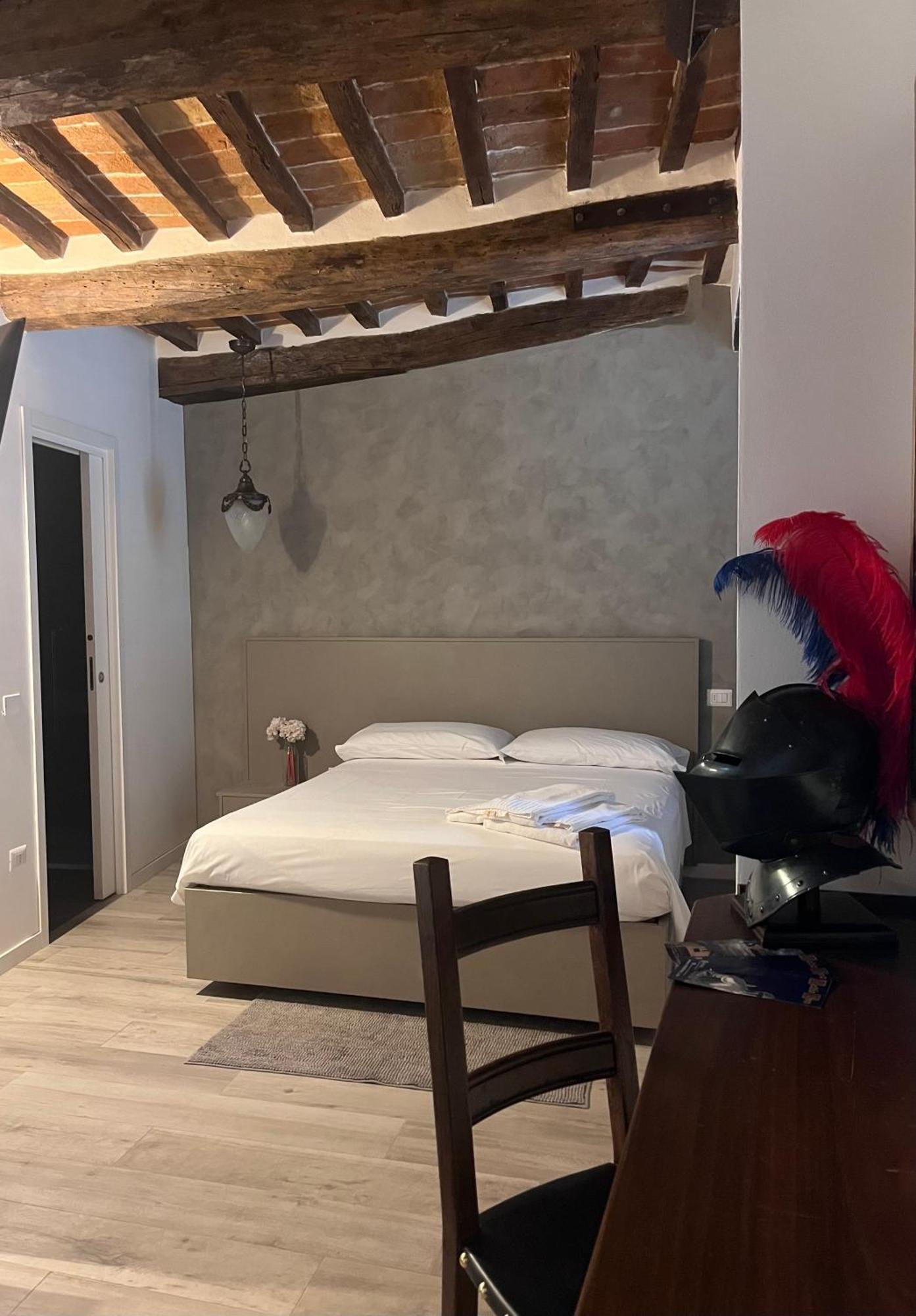L'Inferno Di Dante Bed & Breakfast กุบบีโอ ภายนอก รูปภาพ